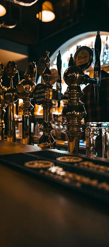 Bars & Restaurants